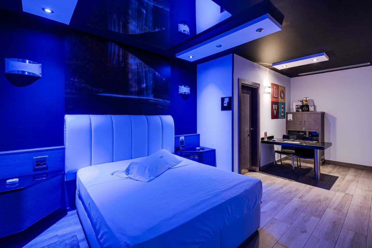 Zouk Hotel (Adults Only) Alcala de Henares Exterior photo