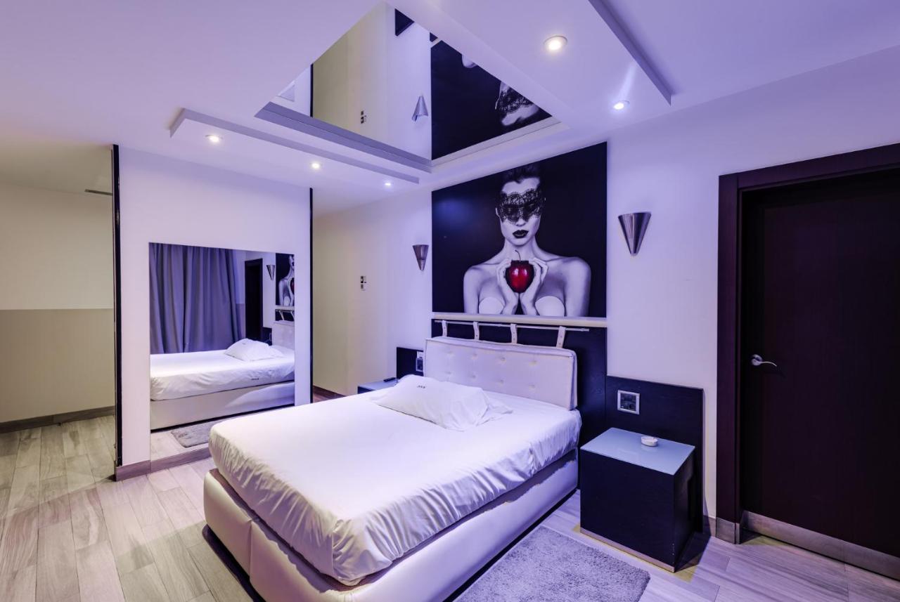 Zouk Hotel (Adults Only) Alcala de Henares Exterior photo