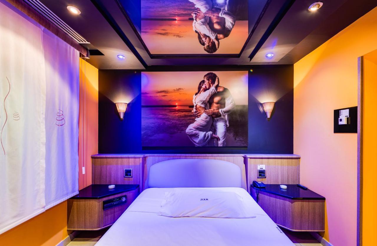 Zouk Hotel (Adults Only) Alcala de Henares Exterior photo