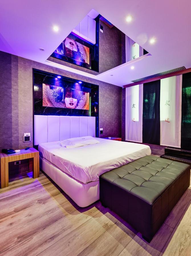 Zouk Hotel (Adults Only) Alcala de Henares Exterior photo